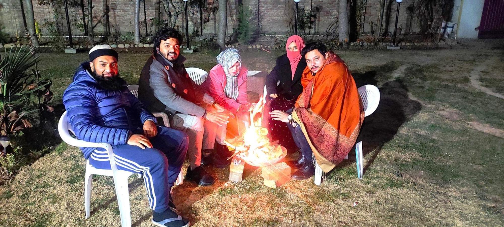 The Clover Inn Srinagar  Bagian luar foto